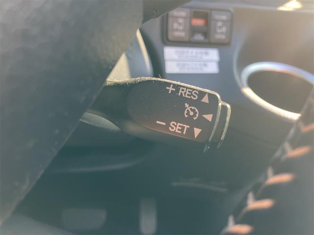 シエンタ ハイブリッドＧ　レンタカーアップ車　ドライブレコーダー　バックカメラ　ナビ　ＴＶ　クリアランスソナー　オートクルーズコントロール　レーンアシスト　衝突被害軽減システム　両側電動スライドドア　オートマチックハイビーム（10枚目）