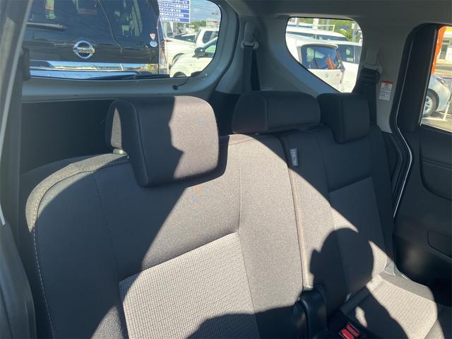 シエンタ ハイブリッドＧ　レンタカーアップ車　ドライブレコーダー　バックカメラ　ナビ　ＴＶ　クリアランスソナー　オートクルーズコントロール　レーンアシスト　衝突被害軽減システム　両側電動スライドドア　オートマチックハイビーム（60枚目）