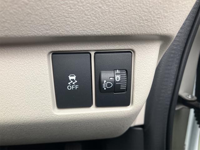 Ｎ－ＢＯＸ ベースグレード　レンタカーアップ車　ドライブレコーダー　ＥＴＣ　バックカメラ　両側スライド・片側電動　ナビ　ＴＶ　クリアランスソナー　オートクルーズコントロール　衝突被害軽減システム　オートライト　ＬＥＤヘッドランプ（9枚目）