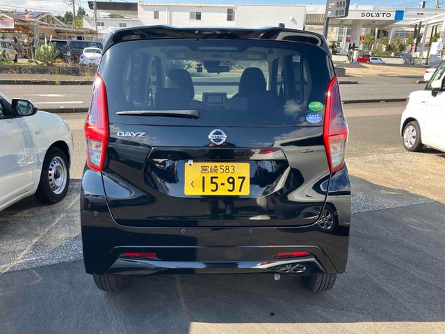 デイズ Ｓ　ドライブレコーダー　ＥＴＣ　バックカメラ　ナビ　クリアランスソナー　衝突被害軽減システム　オートライト　キーレスエントリー　アイドリングストップ　電動格納ミラー　ベンチシート　ＣＶＴ　盗難防止システム（17枚目）