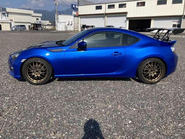 ＢＲＺ Ｓ　６速マニュアル車　強化クラッチ　柿元改マフラー　車高調　ＨＩＤヘッドライト　キーレス　オートエアコン　車検令和５年６月　アルミホイール（7枚目）