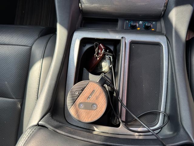 アルファード ３．５エグゼクティブラウンジＳ　ドライブレコーダー　全周囲カメラ　ナビ　ＴＶ　クリアランスソナー　オートクルーズコントロール　レーンアシスト　衝突被害軽減システム　両側電動スライドドア　オートマチックハイビーム　ＬＥＤヘッドランプ（22枚目）