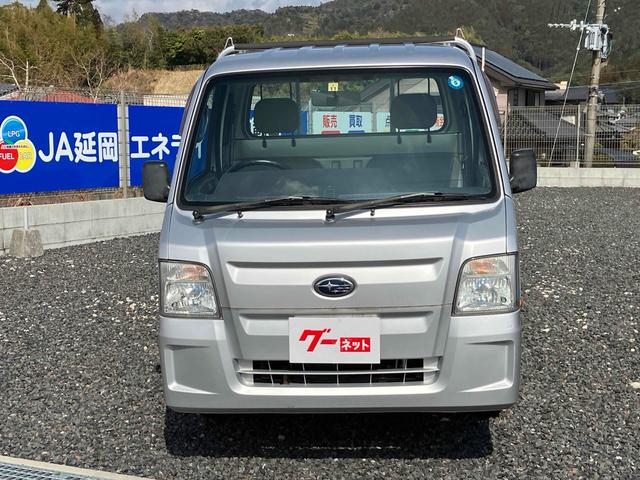 サンバートラック ＴＢ　４ＷＤ　軽トラック　５速マニュアル車　エアコン　パワーステアリング　最大積載量３５０ｋｇ　三方開　走行距離５７１００ｋｍ　ヘッドライトレベライザー（2枚目）