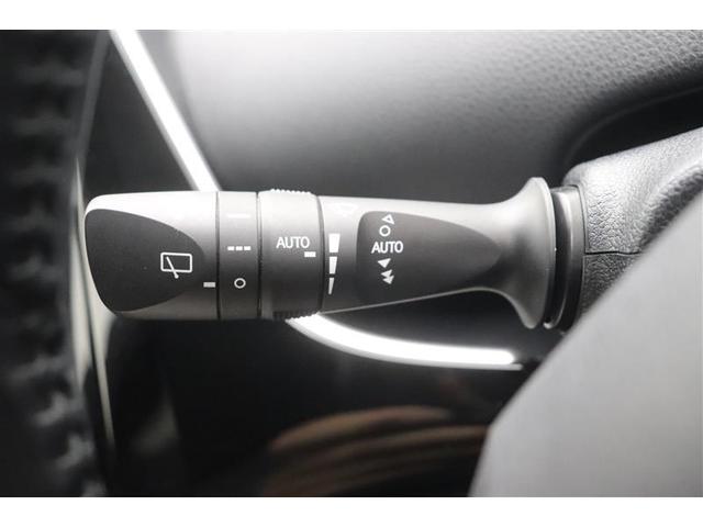 プリウス Ａ　ブレーキサポート　バックＣ　スマートＫＥＹ　地デジ　セキュリティー　ＬＥＤヘッド　横滑防止　アルミホイル　ＥＴＣ付き　クルーズコントロール　定期点検記録簿　ＤＶＤ再生機能　パワーステアリング　ＳＲＳ（15枚目）