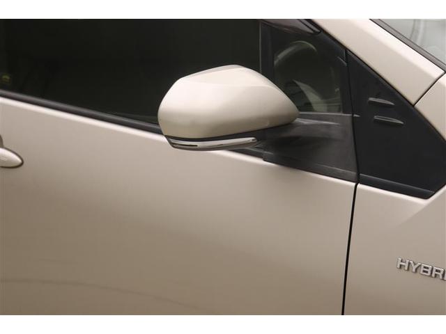 プリウス Ｓ　ＤＶＤ視聴可能　ＬＥＤヘット　地デジテレビ　盗難防止システム　スマキー　ＡＣ　ナビ＆ＴＶ　メディアプレイヤー接続　横滑り防止システム　ＨＤＤナビ　バックガイドモニター　ＥＴＣ車載器　アルミホイール（6枚目）