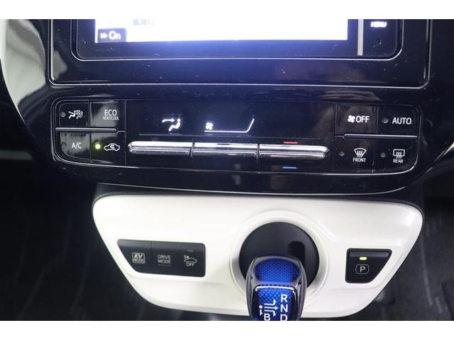 プリウス Ｓ　ＤＶＤ視聴可能　ＬＥＤヘット　地デジテレビ　盗難防止システム　スマキー　ＡＣ　ナビ＆ＴＶ　メディアプレイヤー接続　横滑り防止システム　ＨＤＤナビ　バックガイドモニター　ＥＴＣ車載器　アルミホイール（19枚目）