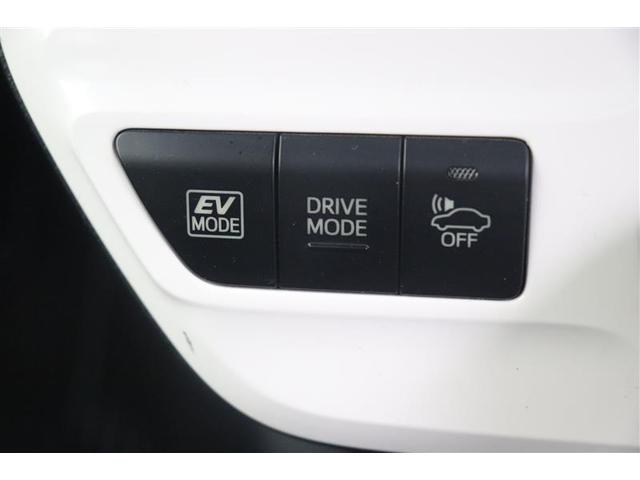 プリウス Ｓ　ＤＶＤ視聴可能　ＬＥＤヘット　地デジテレビ　盗難防止システム　スマキー　ＡＣ　ナビ＆ＴＶ　メディアプレイヤー接続　横滑り防止システム　ＨＤＤナビ　バックガイドモニター　ＥＴＣ車載器　アルミホイール（20枚目）