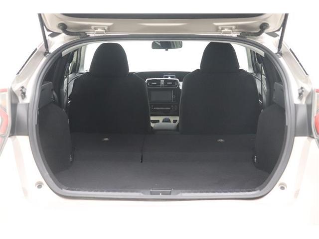 プリウス Ｓ　ＤＶＤ視聴可能　ＬＥＤヘット　地デジテレビ　盗難防止システム　スマキー　ＡＣ　ナビ＆ＴＶ　メディアプレイヤー接続　横滑り防止システム　ＨＤＤナビ　バックガイドモニター　ＥＴＣ車載器　アルミホイール（34枚目）