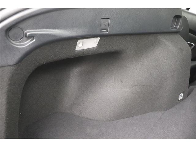 プリウス Ｓ　ＤＶＤ視聴可能　ＬＥＤヘット　地デジテレビ　盗難防止システム　スマキー　ＡＣ　ナビ＆ＴＶ　メディアプレイヤー接続　横滑り防止システム　ＨＤＤナビ　バックガイドモニター　ＥＴＣ車載器　アルミホイール（36枚目）