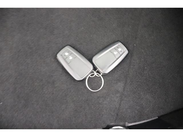 プリウス Ｓ　ＤＶＤ視聴可能　ＬＥＤヘット　地デジテレビ　盗難防止システム　スマキー　ＡＣ　ナビ＆ＴＶ　メディアプレイヤー接続　横滑り防止システム　ＨＤＤナビ　バックガイドモニター　ＥＴＣ車載器　アルミホイール（40枚目）