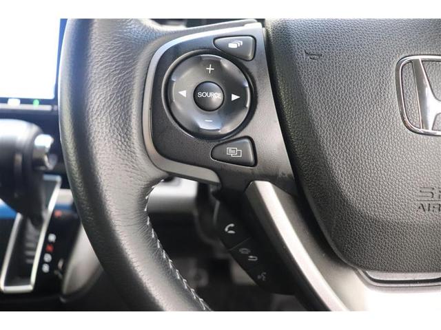 ステップワゴンスパーダ スパーダ ホンダセンシング AW 盗難防止 助手席エアバッグ ワンオーナ- Wパワスラ メモリナビ 記録簿有 リアオートエアコン 地デジ LEDライト 横滑り防止システム オートエアコン リアカメラ ナビ&TV 三列シート(11枚目)