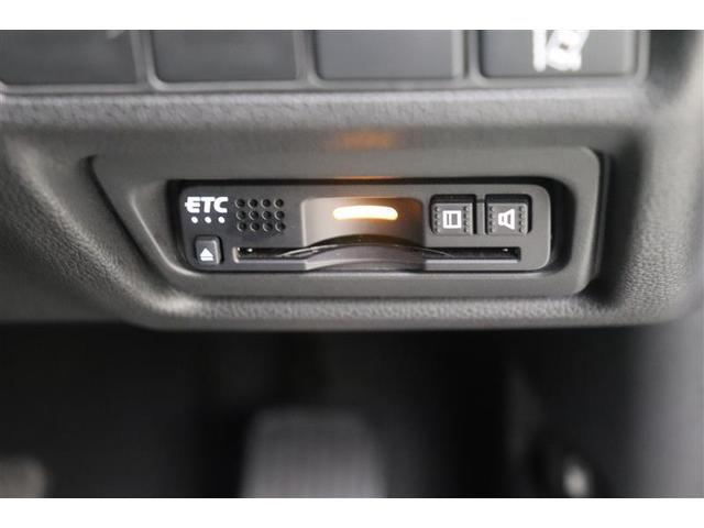 ステップワゴンスパーダ スパーダ ホンダセンシング AW 盗難防止 助手席エアバッグ ワンオーナ- Wパワスラ メモリナビ 記録簿有 リアオートエアコン 地デジ LEDライト 横滑り防止システム オートエアコン リアカメラ ナビ&TV 三列シート(13枚目)