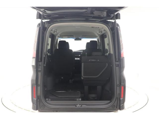 ステップワゴンスパーダ スパーダ ホンダセンシング AW 盗難防止 助手席エアバッグ ワンオーナ- Wパワスラ メモリナビ 記録簿有 リアオートエアコン 地デジ LEDライト 横滑り防止システム オートエアコン リアカメラ ナビ&TV 三列シート(23枚目)