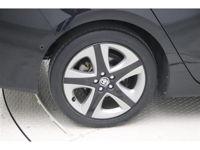 プリウス Aプレミアム ツーリングセレクション 横滑り防止機能 皮シート 運転席パワーシート エアコン 1オナ パワーウィンドウ LEDライト 盗難防止装置 スマートキー&プッシュスタート キーレス ETC ドライブレコーダー アルミホイール(9枚目)