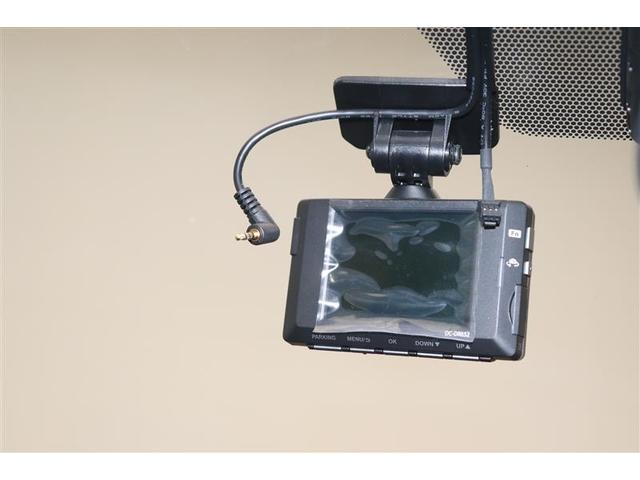 プリウス Aプレミアム ツーリングセレクション 横滑り防止機能 皮シート 運転席パワーシート エアコン 1オナ パワーウィンドウ LEDライト 盗難防止装置 スマートキー&プッシュスタート キーレス ETC ドライブレコーダー アルミホイール(13枚目)