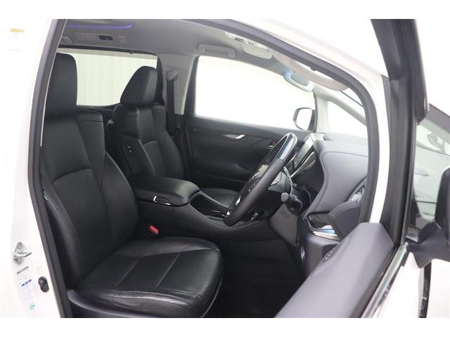 アルファードハイブリッド ＳＲ　Ｃパッケージ　点検記録簿　本革シート　バックモニター　オートエアコン　ＬＥＤ　横滑り防止機能　ＡＢＳ　イモビ　アルミ　ナビ＆ＴＶ　４ＷＤ　ミュージックプレイヤー接続可　３列シート　メモリーナビ　キーフリー　Ｐシート（21枚目）