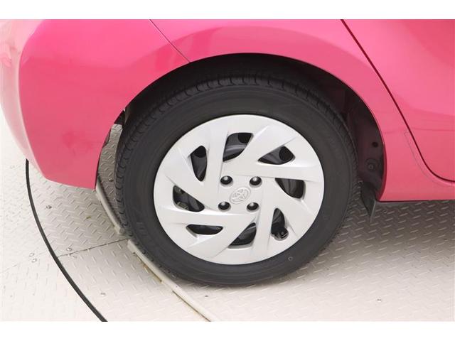 アクア Ｓ　スマートキープッシュスタート　キーレスエントリ　フルセグ地デジ　イモビ　ナビ＆ＴＶ　オートエアコン　デュアルエアバック　ＥＳＣ　Ｂカメラ　パワーウィンドウ　ＡＵＸ端子　ＥＴＣ　ＤＶＤ再生可能　ＳＲＳ（9枚目）