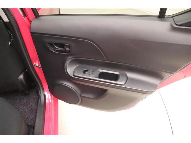 アクア Ｓ　スマートキープッシュスタート　キーレスエントリ　フルセグ地デジ　イモビ　ナビ＆ＴＶ　オートエアコン　デュアルエアバック　ＥＳＣ　Ｂカメラ　パワーウィンドウ　ＡＵＸ端子　ＥＴＣ　ＤＶＤ再生可能　ＳＲＳ（30枚目）