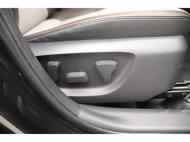 �p���[�V�[�g���ځB�����Ȓ�������y�ɂł��A�œK�ȃ|�W�V�����ŉ^�]���邱�Ƃ��\�ł��B