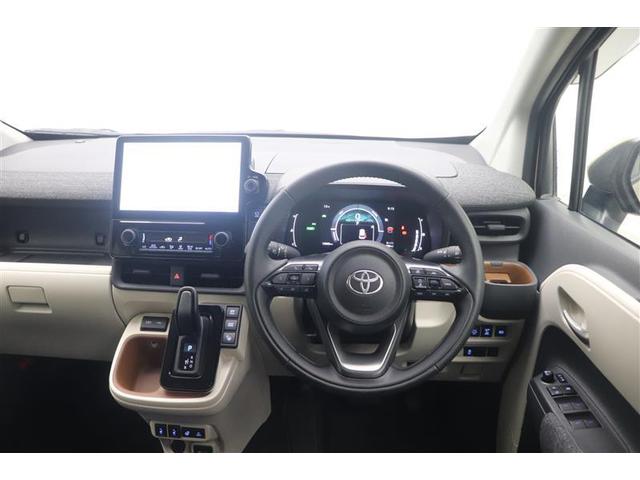 シエンタ ハイブリッドＺ　ＴＳＳ　ワンオーナ　エアバック　キーレスエントリー　ナビＴＶ　イモビライザー　整備記録簿　バックモニター　ＬＥＤヘッドライト　ＥＴＣ車載器　横滑り防止　スマートキー　オートエアコン　ＷＳＲＳ　ＡＢＳ（9枚目）