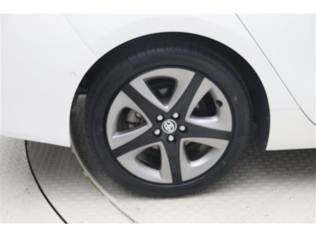 プリウス Aプレミアム ツーリングセレクション 横滑り防止機能 運転席パワーシート エアコン パワーウィンドウ ナビ&TV LEDライト 盗難防止装置 スマートキー&プッシュスタート キーレス ETC ドライブレコーダー アルミホイール メモリナビ(9枚目)