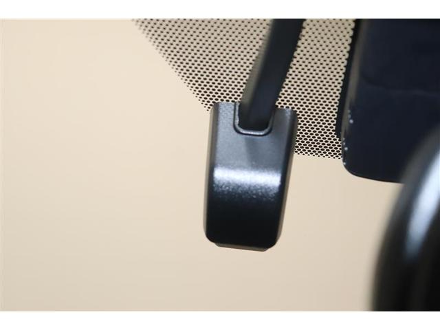 プリウス Aプレミアム ツーリングセレクション 横滑り防止機能 運転席パワーシート エアコン パワーウィンドウ ナビ&TV LEDライト 盗難防止装置 スマートキー&プッシュスタート キーレス ETC ドライブレコーダー アルミホイール メモリナビ(14枚目)