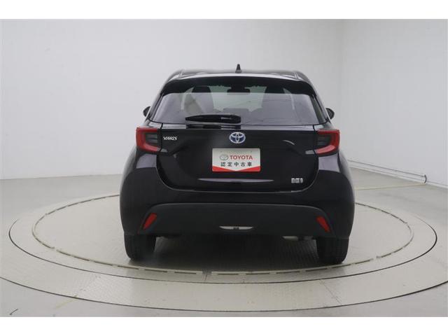 ヤリス ハイブリッドZ PCS 整備記録簿 地デジ AW Bカメラ LEDランプ スマキー メディアプレイヤー接続 ナビTV VSC パワステ 1オナ車 クルコン カーテンエアバック キーフリー ABS イモビ エアコン(5枚目)