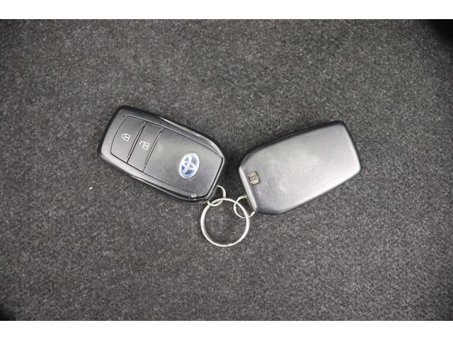 ヤリス ハイブリッドZ PCS 整備記録簿 地デジ AW Bカメラ LEDランプ スマキー メディアプレイヤー接続 ナビTV VSC パワステ 1オナ車 クルコン カーテンエアバック キーフリー ABS イモビ エアコン(40枚目)