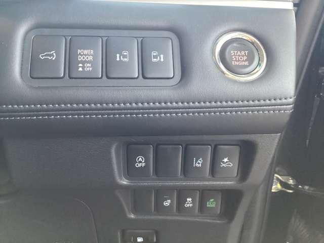 デリカＤ：５ Ｐ　ナビ／バックカメラ／両側電動スライドドア　Ｂモニター　地デジ　ＬＥＤヘッドランプ　ナビＴＶ　シートヒーター　ＥＴＣ　４ＷＤ　電動シ－ト　寒冷地仕様　メモリナビ　ＡＢＳ　３列　オートエアコン　ＡＳＣ（15枚目）