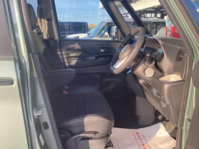 デリカミニ G バックミラーバックカメラ/シートヒーター e-Assist キーレス シートヒーター バックモニター スマートキー カーテンエアバッグ フルオートエアコン 盗難防止 ABS ベンチシート 横滑り防止(4枚目)