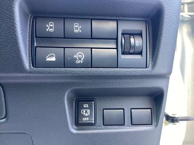 ｅＫクロススペース Ｔ　ナビ／マイパイロット／バックカメラ／ドラレ　アラウンドビュー　キーレスエントリー　サイドエアバッグ　プリクラ　ＡＡＣ　ｉ－ＳＴＯＰ　クルコン　スマキー　ＬＥＤライト　Ｂカメラ　フルセグＴＶ　ＥＴＣ（10枚目）