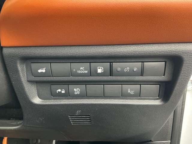 アウトランダーPHEV P 横滑り防止 シートヒーター パワーシート 4WD メモリーナビ ABS Bカメ アルミ オートクルーズコントロール ナビ キーレス スマートキー エアバッグ フロントカメラ サイドカメラ 寒冷地(11枚目)