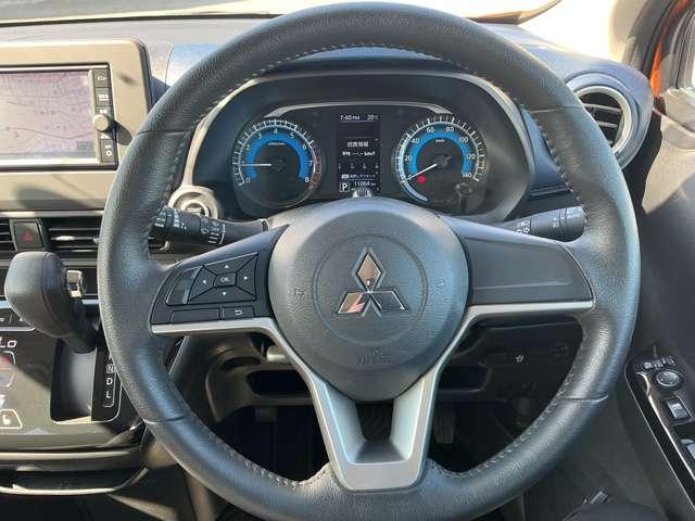 eKクロス T 前後ソナー 前席シートヒーター インテリキー ターボ 盗難防止装置 ベンチシート ABS カーテンエアバック オートエアコン 横滑り防止装置 キーフリー アルミ パワーウィンドウ エアバッグ(3枚目)