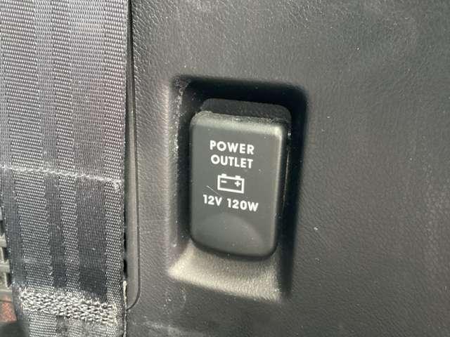 デリカD:5 P Bモニター 地デジ LEDヘッドランプ ナビTV シートヒーター ETC 4WD 電動シ-ト 寒冷地仕様 メモリナビ ABS 3列 オートエアコン ASC 盗難防止装置 パワーウインドウ エアバッグ(16枚目)