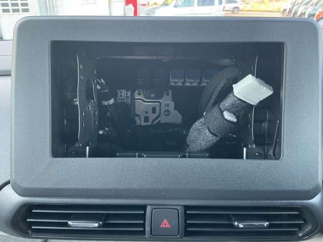 デリカミニ G e-Assist キーレス シートヒーター バックモニター スマートキー カーテンエアバッグ フルオートエアコン 盗難防止 ABS ベンチシート 横滑り防止 パワステ アイスト コーナーセンサ(12枚目)