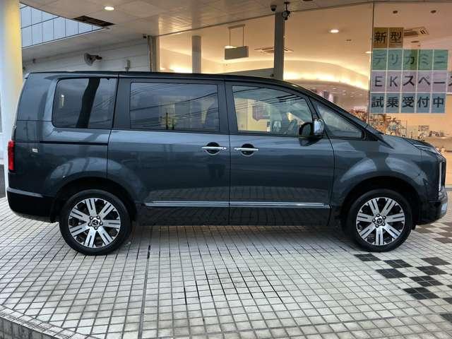 デリカＤ：５ Ｐ　Ｂモニター　地デジ　ＬＥＤヘッドランプ　シートヒーター　ＴＶ　ＥＴＣ　４ＷＤ　電動シ－ト　寒冷地仕様　ＡＢＳ　３列　オートエアコン　ＡＳＣ　盗難防止装置　パワーウインドウ　エアバッグ　助手席エアバッグ（8枚目）