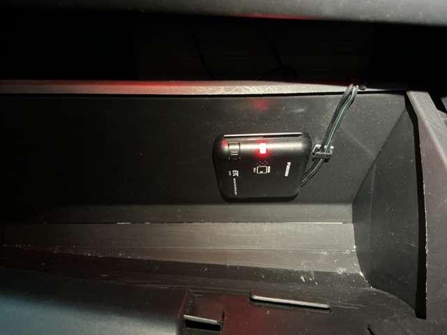 デリカＤ：５ Ｐ　Ｂモニター　地デジ　ＬＥＤヘッドランプ　シートヒーター　ＴＶ　ＥＴＣ　４ＷＤ　電動シ－ト　寒冷地仕様　ＡＢＳ　３列　オートエアコン　ＡＳＣ　盗難防止装置　パワーウインドウ　エアバッグ　助手席エアバッグ（16枚目）