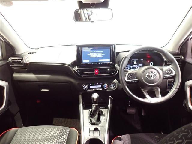 ライズ Z 衝突回避システム スマートキ- リヤカメラ 1オナ アルミホイール エコアイドル LEDライト オートエアコン 横滑り防止機能 キーフリー パワーウインドウ エアバッグ カーテンエアバック ETC(8枚目)