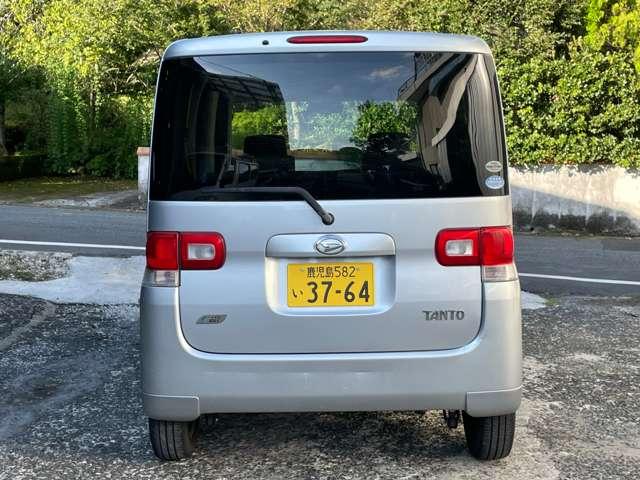 タント Ｌ　電動スライドドア　ナビ　ＴＶ　キーレスエントリー　アイドリングストップ　電動格納ミラー　ベンチシート　ＡＴ　盗難防止システム　ＡＢＳ　ＣＤ　ＤＶＤ再生　衝突安全ボディ　エアコン　パワーステアリング（12枚目）