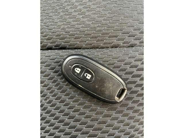 ワゴンＲスティングレー Ｘ　バックカメラ　ナビ　ＴＶ　ＨＩＤ　スマートキー　電動格納ミラー　ベンチシート　ＣＶＴ　ＡＢＳ　ＣＤ　ＤＶＤ再生　ＵＳＢ　アルミホイール　衝突安全ボディ　エアコン　パワーステアリング　パワーウィンドウ（7枚目）