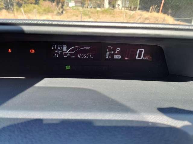 アクア Ｇ　Ｇ’ｓ　ドライブレコーダー　ＥＴＣ　バックカメラ　ナビ　ＴＶ　エアロ　オートクルーズコントロール　レーンアシスト　衝突被害軽減システム　アルミホイール　オートマチックハイビーム　ＬＥＤヘッドランプ（7枚目）