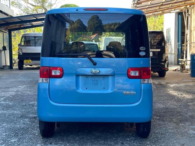 タント Ｘリミテッド　電動スライドドア　スマートキー　電動格納ミラー　ベンチシート　ＣＶＴ　盗難防止システム　ＡＢＳ　ＣＤ　衝突安全ボディ　エアコン　パワーステアリング（6枚目）