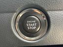 キーを携帯しているだけで、エンジンの始動が可能な装備です。プッシュスタートですのでエンジンの始動もボタンを押すだけです