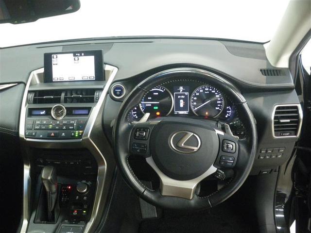 ＮＸ ＮＸ３００ｈ　バージョンＬ　・プリクラッシュセーフティ　本革　ドラレコ　ＥＴＣ　リモートスタート　クリアランスソナー　サイドモニター　バックモニター　パワーバックドア　ステアリングヒーター　カードキー　中古車ハイブリッド保証付（14枚目）