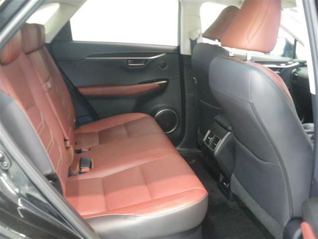 ＮＸ ＮＸ３００ｈ　バージョンＬ　・プリクラッシュセーフティ　本革　ドラレコ　ＥＴＣ　リモートスタート　クリアランスソナー　サイドモニター　バックモニター　パワーバックドア　ステアリングヒーター　カードキー　中古車ハイブリッド保証付（16枚目）