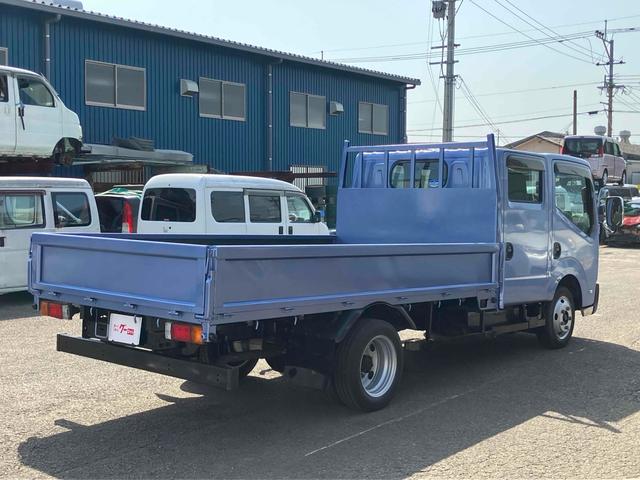 アトラストラック 　トラック　オートマ車　ダブルキャブ　ディーゼル車　後輪ダブル　ＥＴＣ　ナビ　ＴＶ　キーレスエントリー　エアコン　パワーウィンドウ　運転席エアバッグ　ＣＤ（4枚目）