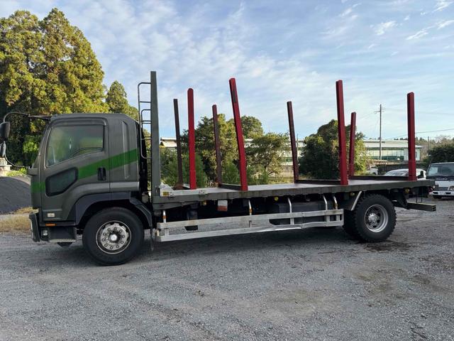 フォワード  トラック MT アイドリングストップ 電動格納ミラー エアコン 運転席エアバッグ(15枚目)