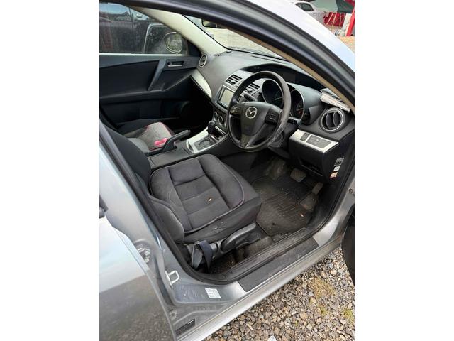 この度は当店のお車をご覧になっていただき、誠にありがとうございます。じっくり現車確認して頂けるよう、ご準備を致します！