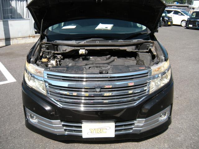 エルグランド ライダー　黒本革シート　マニュアルシート　ＨＤＤナビ　Ｒカメラ　Ｒ席モニター　両側オートスライドドア　ＨＩＤ（25枚目）