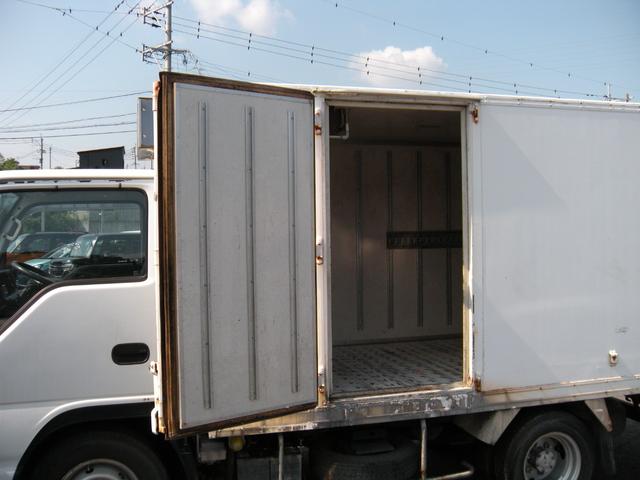 エルフトラック 　冷蔵冷凍車（14枚目）